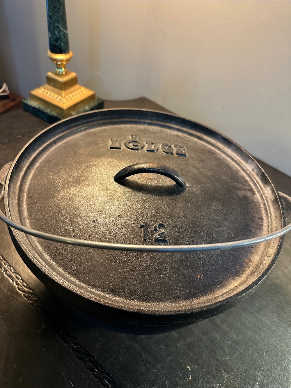 Lodge Canp Cast Iron Dutch Oven - Black (Size 12)